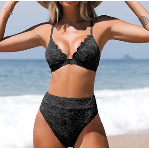Cupshe Black Floral Jacquard Scalloped Bralette‎ & High Waist Bikini Size XS - Picture 1 of 8